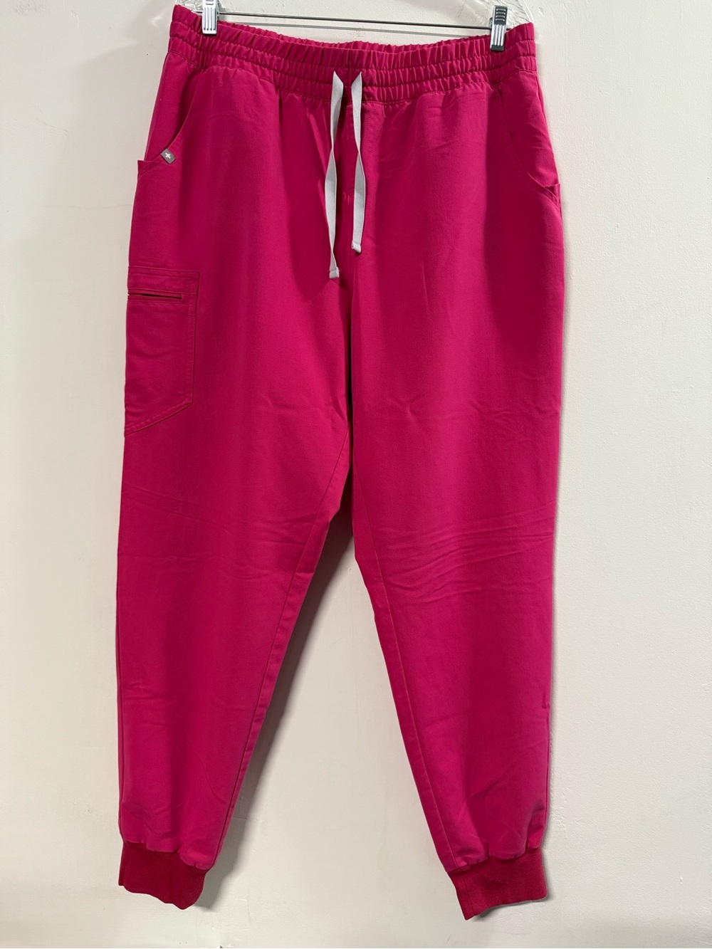 Figs Scrub Uniform  Pants in Shocking Pink Extra Large/Tall